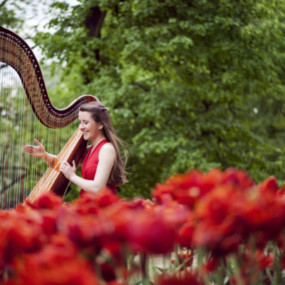 Zuzanna Olbryś harpist