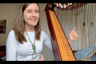 Live 20: How to avoid sliding on the strings?