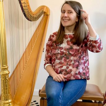 5 things you can do to avoid injury while playing the harp – Coffee Break Harp 7