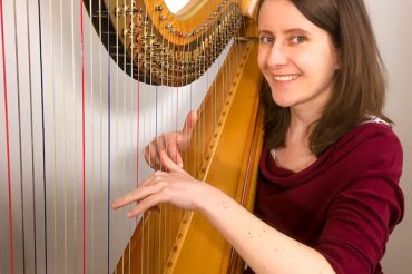 Do you need talent to play the harp? – Coffee Break Harp 16